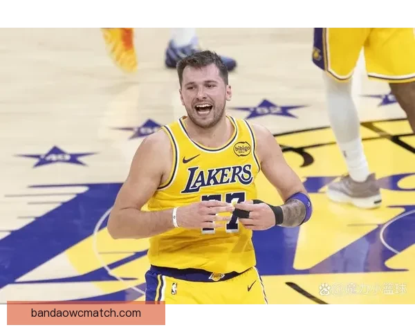 数据帝单场18分13篮板10助攻追平历史第二 2米03前锋复制詹姆斯传奇表现